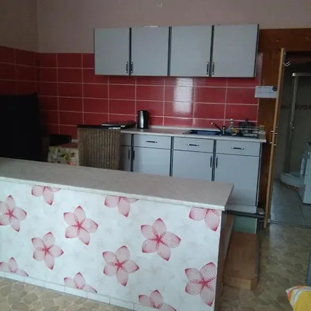 Apartment Gunstige Wohnunug *